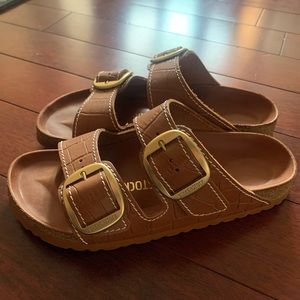 Birkenstock-staud sandals